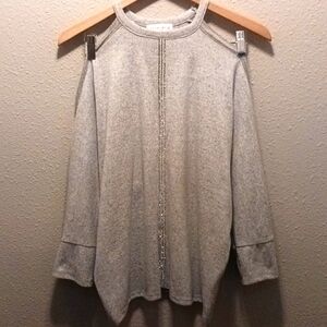 Retrology off-shoulder blouse